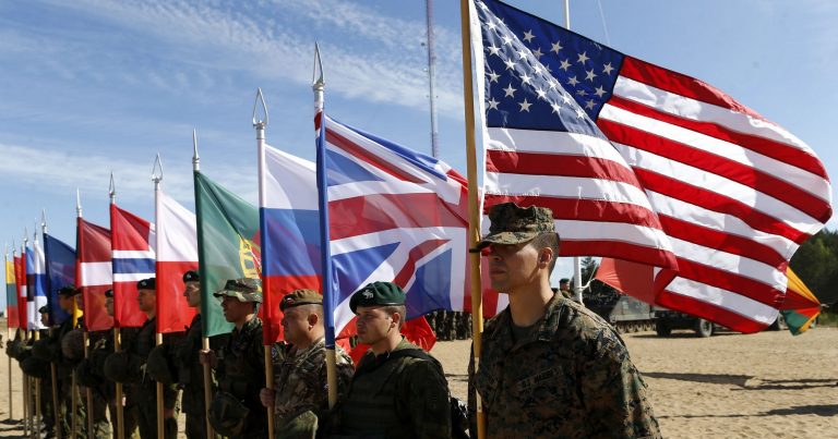 NATO-Rusya Mücadelesi: Rusya Suriye’den Çekildi