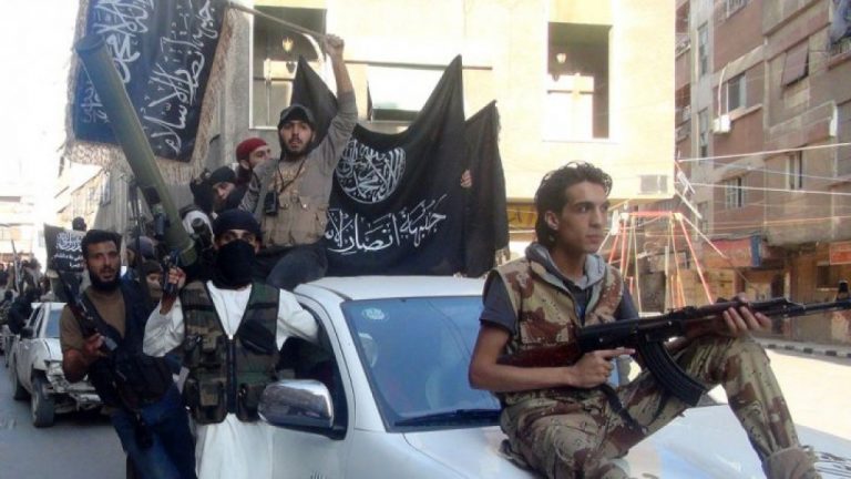 Suriye’de Muhalifler İkiye Bölündü: Tahrir el-Şam ve Ahrar uş-Şam