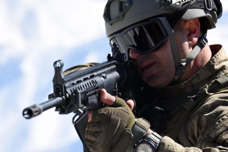 MPT-76’yı İlk Kez Kullanan Birlik ile Deniz Piyadeleri Irak Sınırında