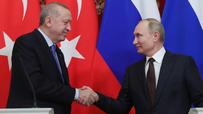 Tehditten Ortaklığa: Soğuk Savaş Sonrası Türkiye-Rusya İlişkileri