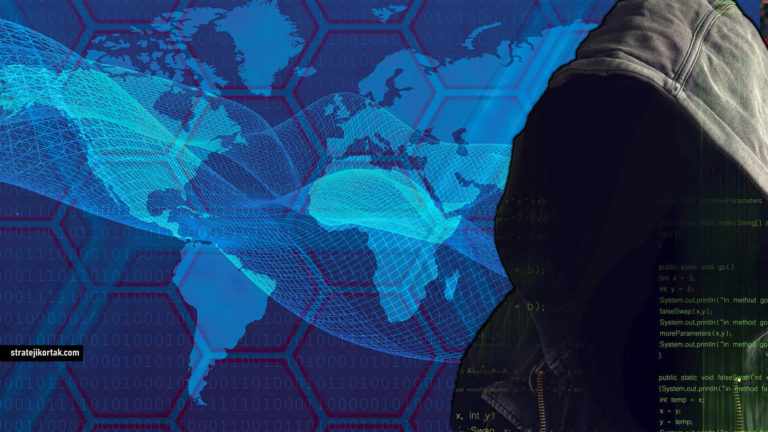 Uluslararası İlişkilerin Online Silahı: Siber Uzay ve Siber Güvenlik