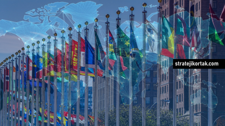 Tarihsel Dönüşümleri ile Uluslararası Güvenlik